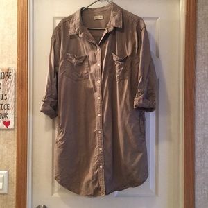 Light brown button up dress with pockets